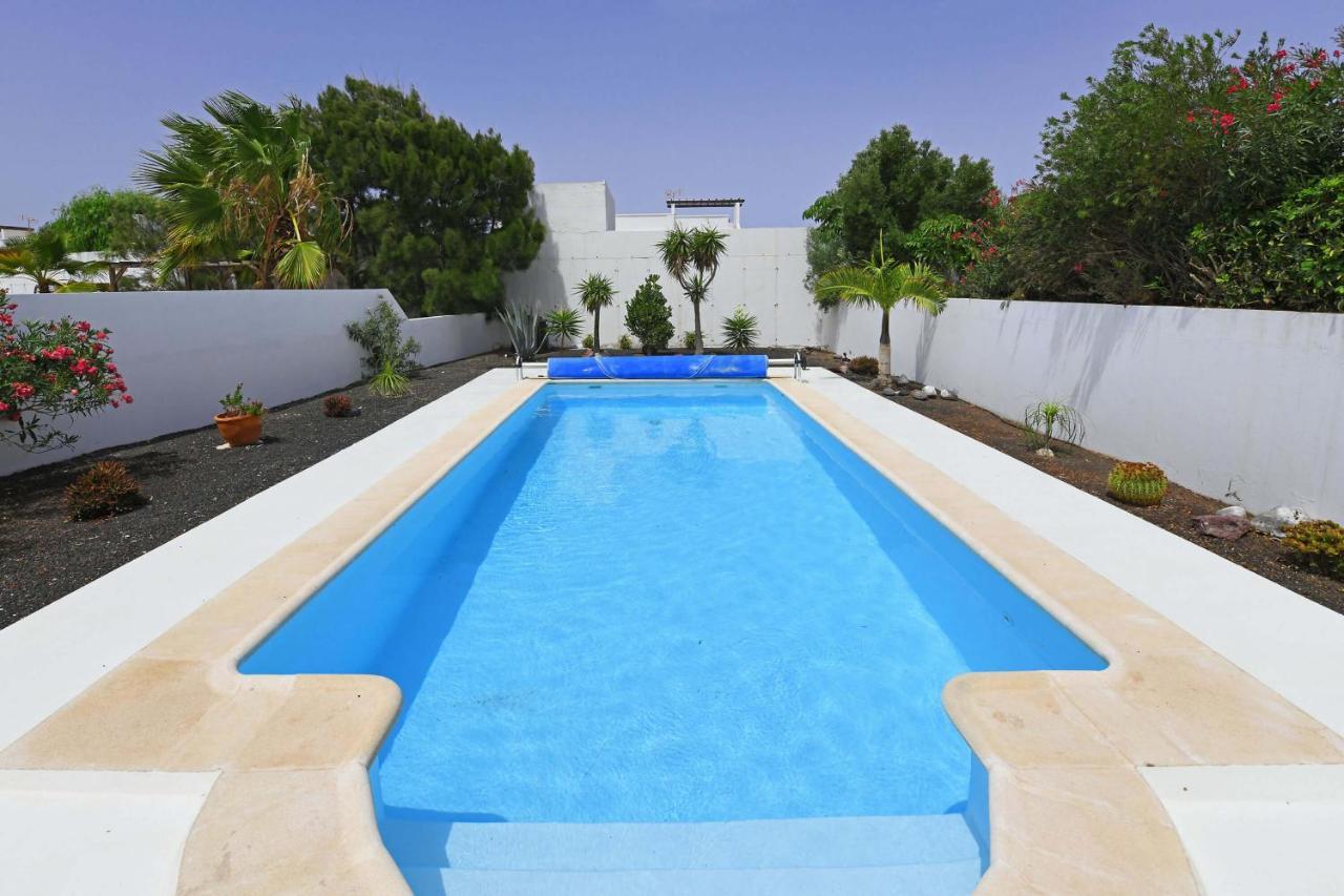 Villa Laura Playa Blanca  Ngoại thất bức ảnh